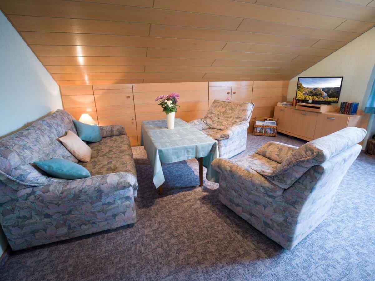 Ferienwohnung Christel Lorenz Merzig Buitenkant foto
