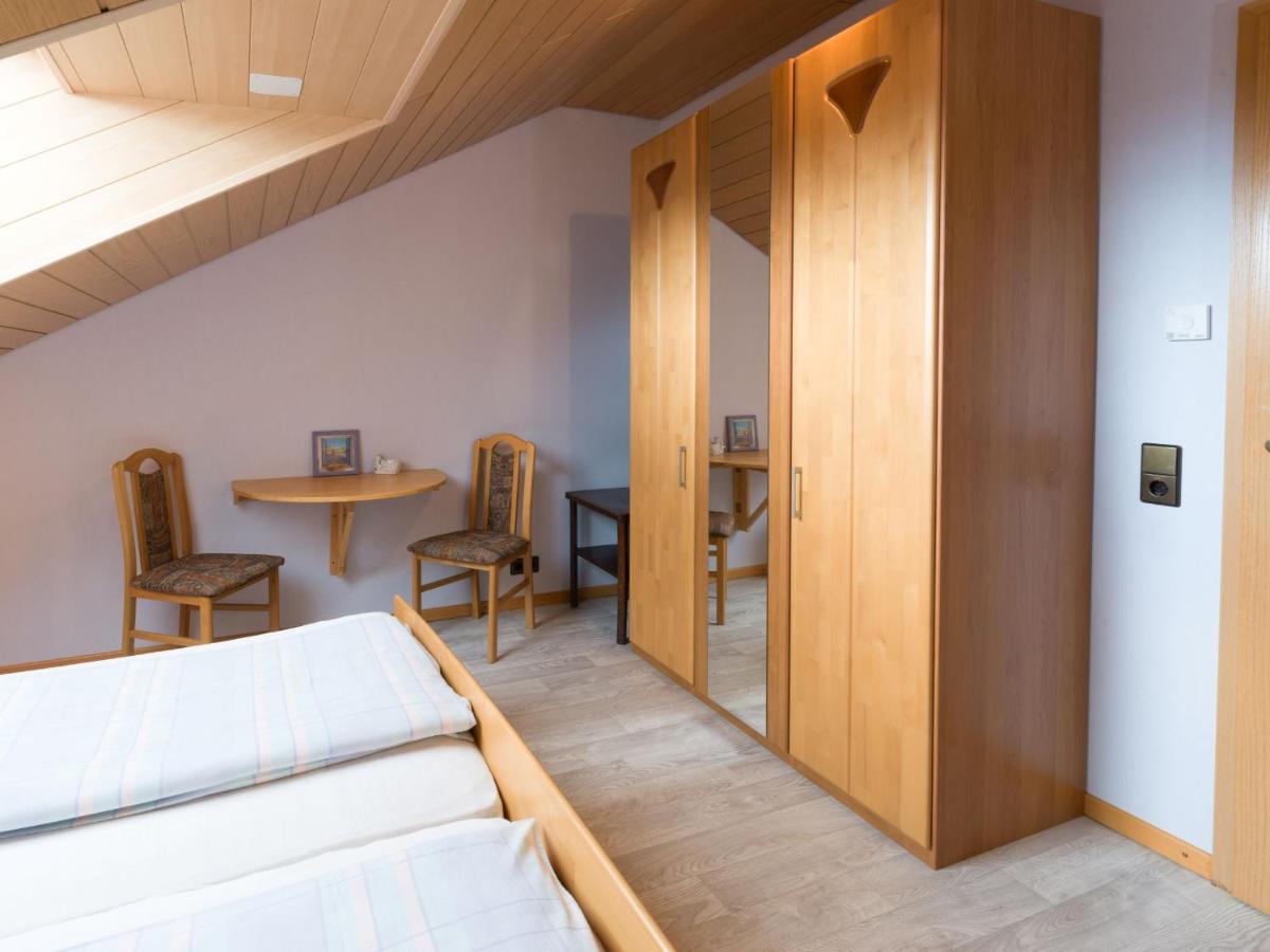 Ferienwohnung Christel Lorenz Merzig Buitenkant foto